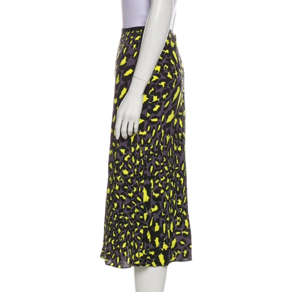 DVF animal print midi skirt - Picture 2 of 5